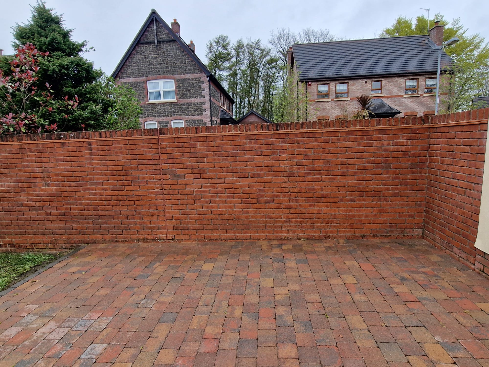 Render Wall Cleaning